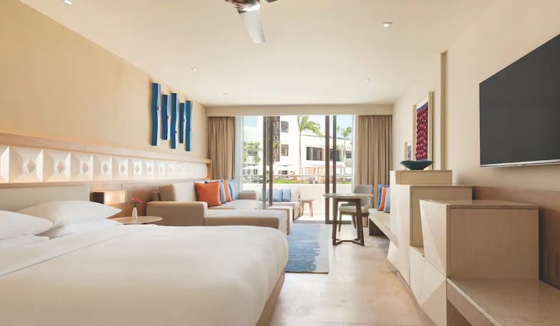 HYATT-ZIVA-CANCUN-RESORT-VIEW-KING