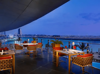 auhetci-li-beirut-restaurant-terrace-seating-area