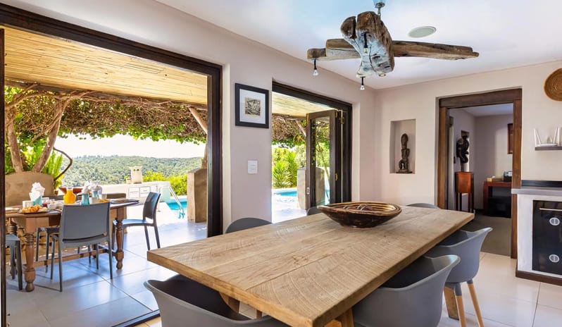 VILLA-OUTDOOR-DINING