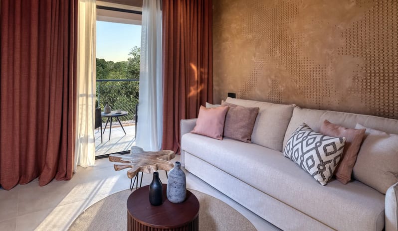 DOMES-OF-CORFU-TROPICAL-SUBLIME-FAMILY-SUITE