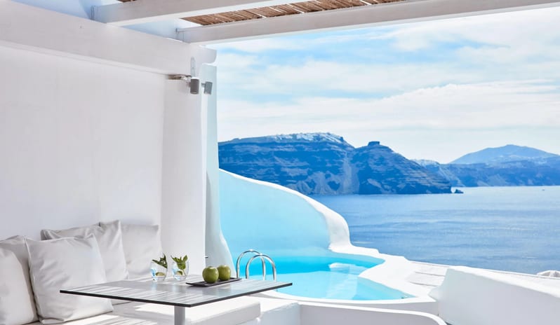 KATIKIES-SANTORINI-MASTER-SUITE