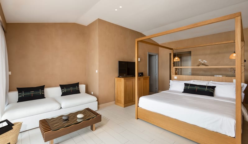 two-bedroom-bungalow-private-pool-2