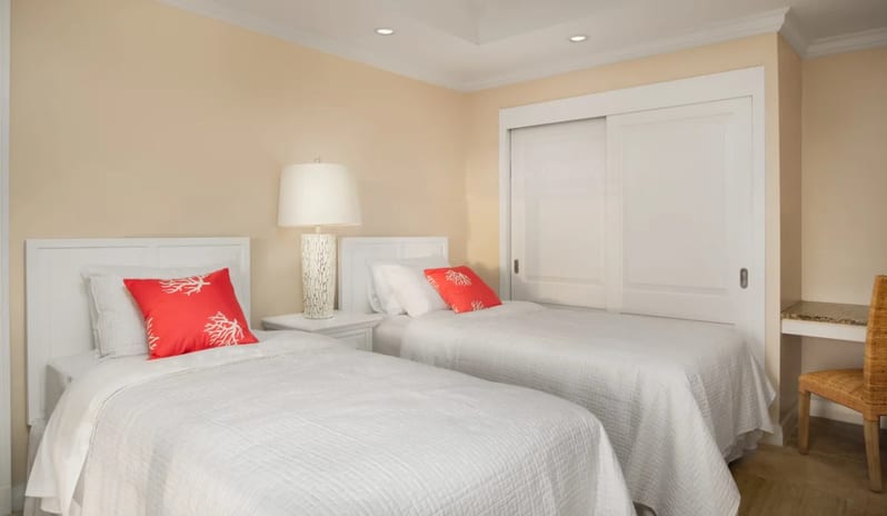 TWO-BEDROOM-PENTHOUSE-ROOFTOP-TWIN-BED