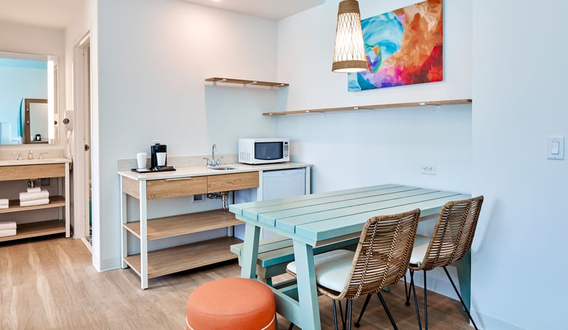 UESRSI_2BedRoomSuite_C2A9720