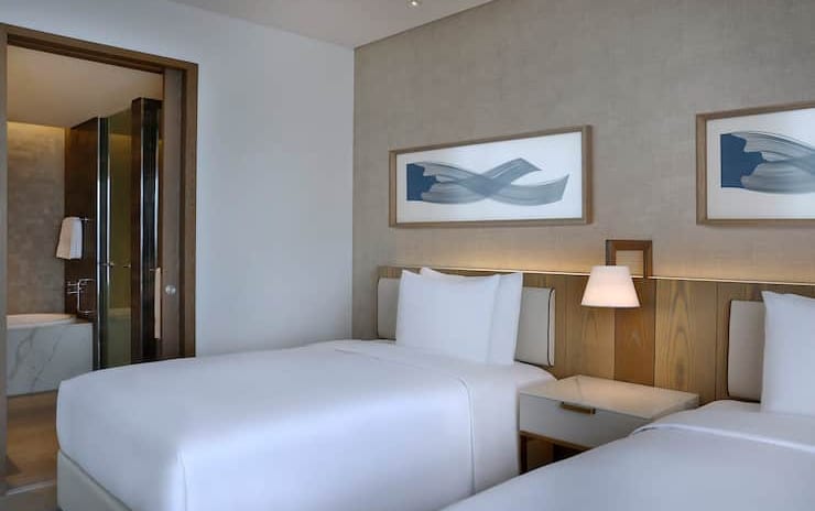 two-double-bed-deluxe_002