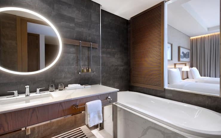 two-double-bed-guest-bathroom