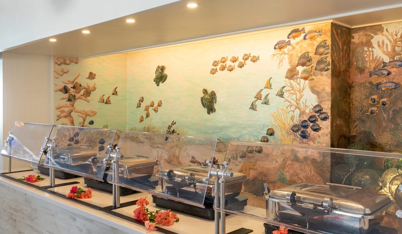 61-reef-bar-and-grill-buffet