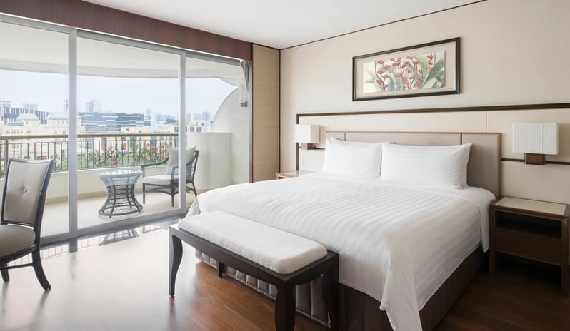 Shangri-La-Singapore-Garden-Wing-One-Bedroom-Suite-Bedoom