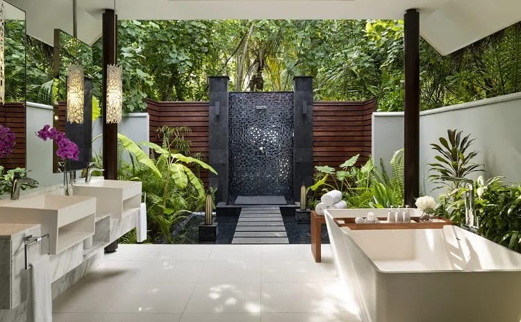 Niyama-Family-Beach-Pool-Villa-Bathroom