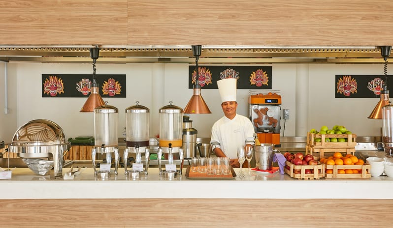 indian-ocean-holidays-maldives-sun-siyam-iru-veli-aqua- orange