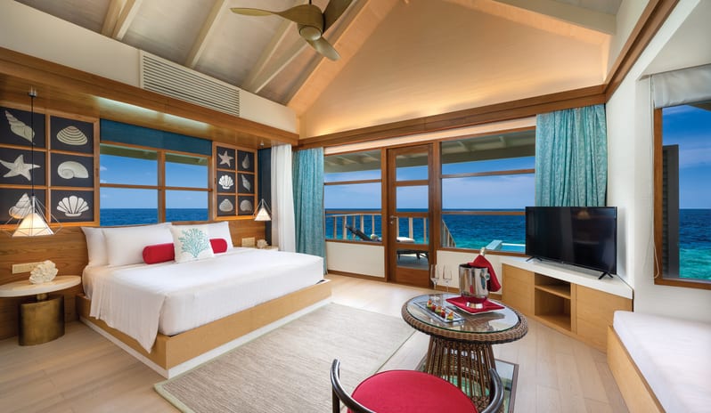 BEDROOM-INTERIOR-WITH-VIEW