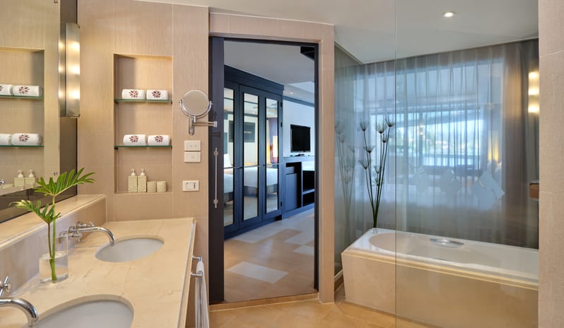 6---Angsana-Laguna-Phuket-Laguna-Grand-Room