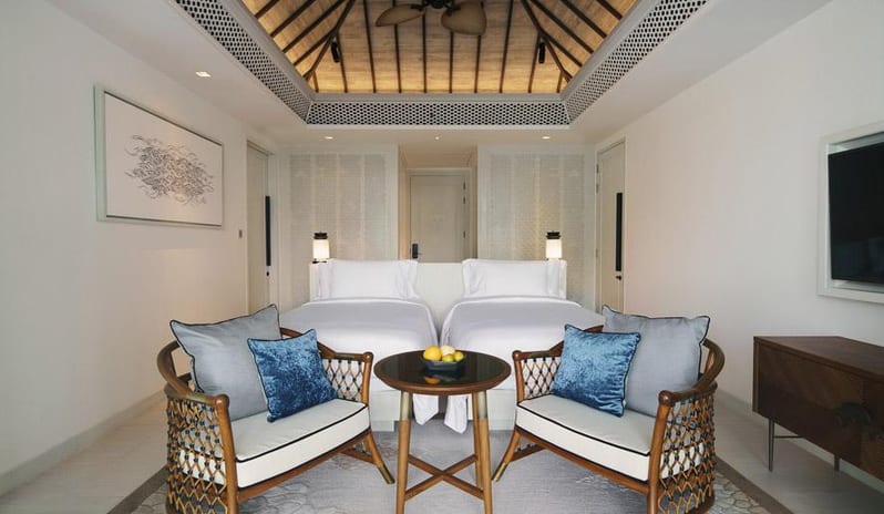 Partial-Ocean-Pool-Suite-Twin