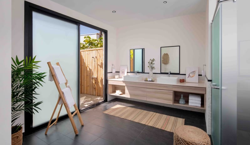 junior beach access suite