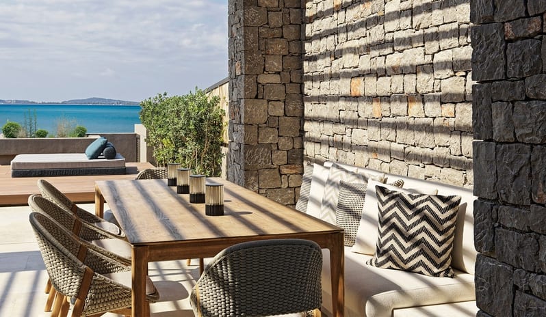 Extreme WOW Beachfront Infinity Two Bedroom Villa