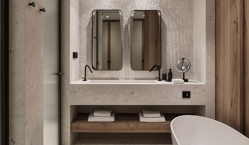 Extreme WOW Beachfront Infinity Three Bedroom Villa