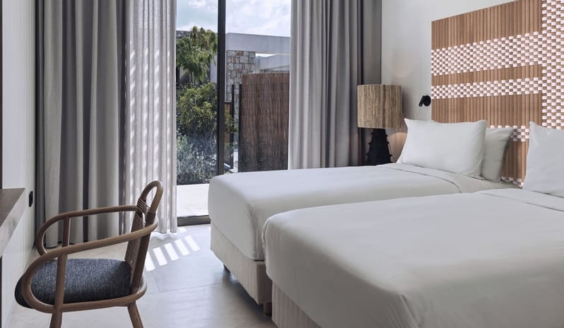 WOW Beachfront Infinity Three Bedroom Villa