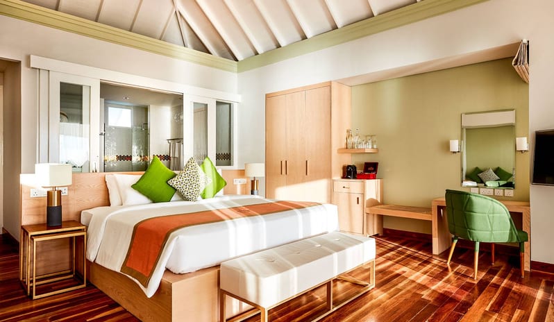 indian-ocean-holidays-maldives-sun-siyam-olhuveli-grand- water-villa