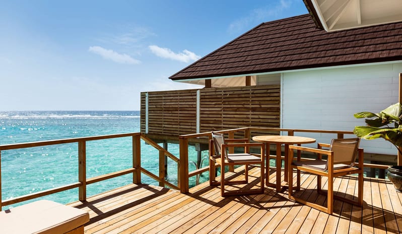 indian-ocean-holidays-maldives-sun-siyam-olhuveli-grand- water-villa