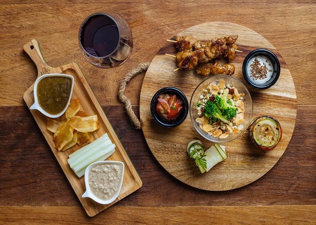 Sunrise Attitude Hotel - The Social House