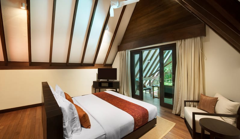 Duplex Pool Honeymoon Suite