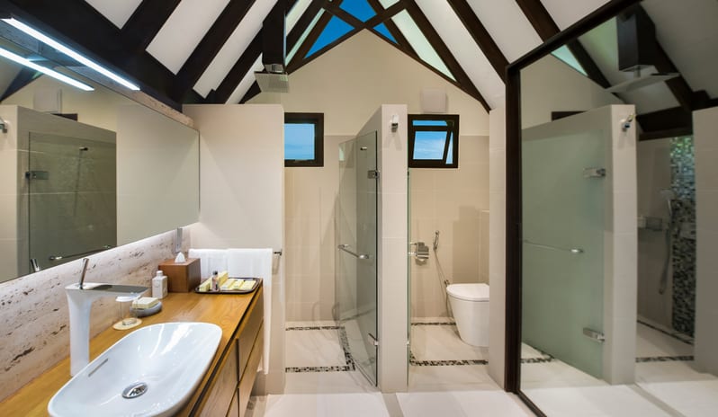 Duplex Pool Honeymoon Suite