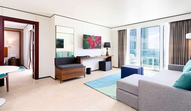 Sonesta Maho Beach Resort - Deluxe One Bedroom Suite