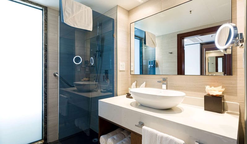 Sonesta Maho Beach Resort - Premier Island View Room