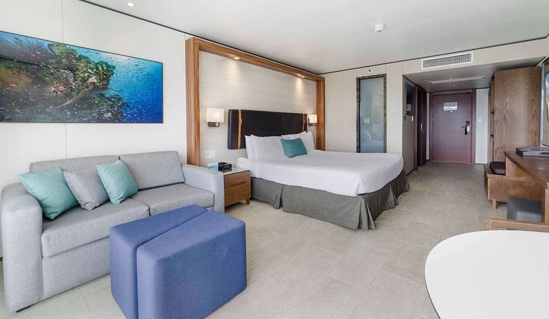 Sonesta Maho Beach Resort - Premier Island View Room