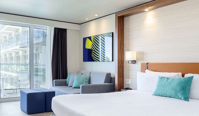 Sonesta Maho Beach Resort - Premier Ocean View Room