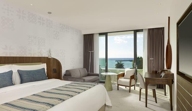 Deluxe Sea View Room