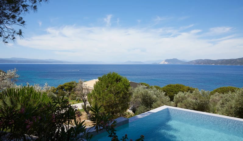 Nest Infinity Junior Suite Private pool