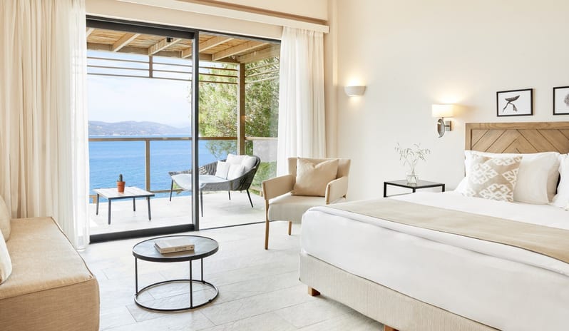 Nest infinity Upper Floor Interconnected Suite Hot Tub