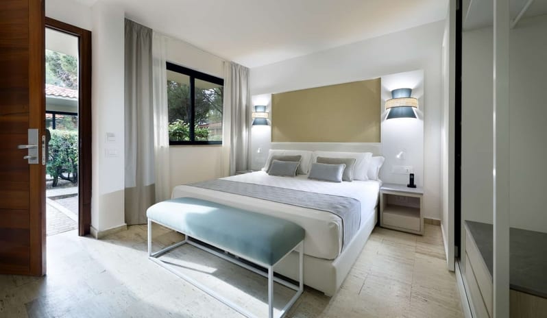 Signature Level Deluxe Bungalow