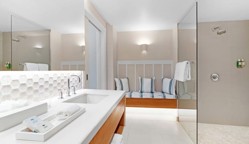 Penthouse Ocean Suite