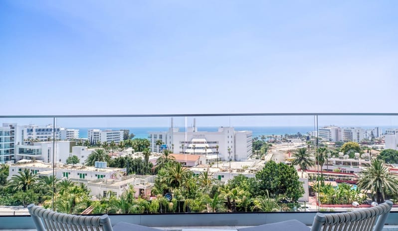 Deluxe Pool & Garden View Room