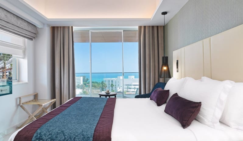 Superior Pool & Garden View Room