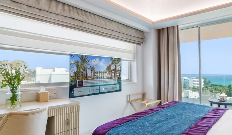 Superior Pool & Garden View Room