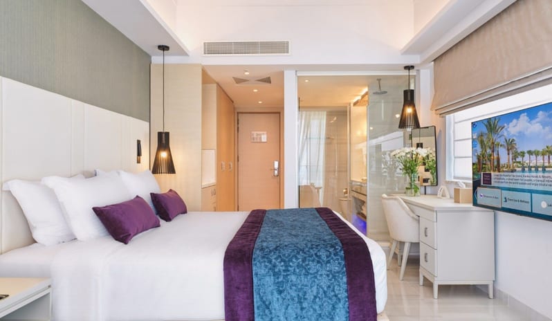 Superior Pool & Garden View Room