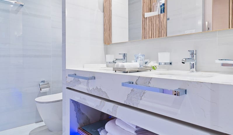 Superior Pool & Garden View Room