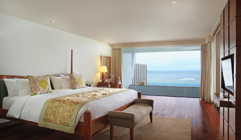 Ocean Front Samabe Pool Suite