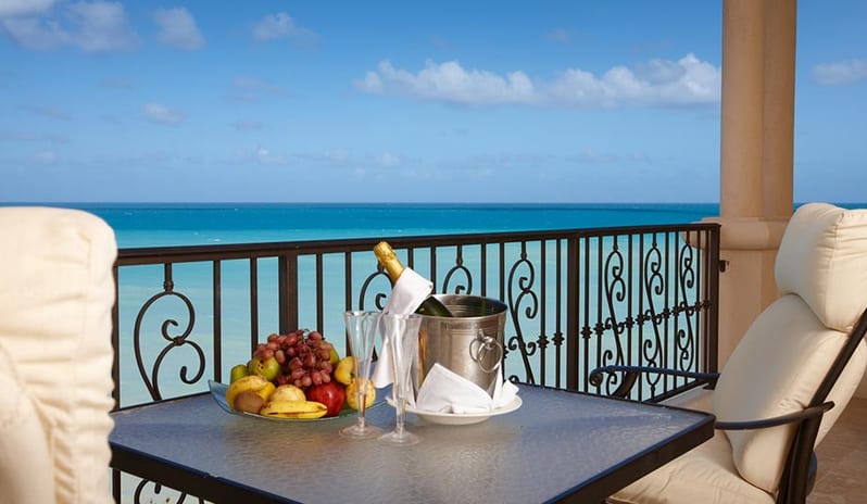Cove-Suites-Balcony-1