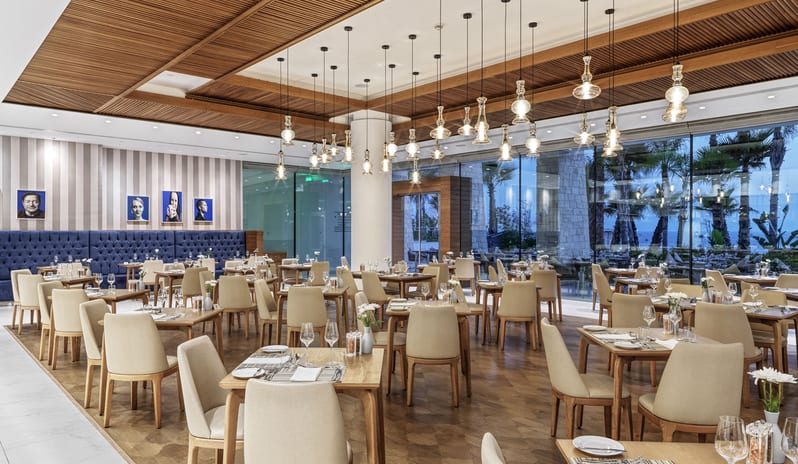 AVI_048_ezaria_002_rgb-midres