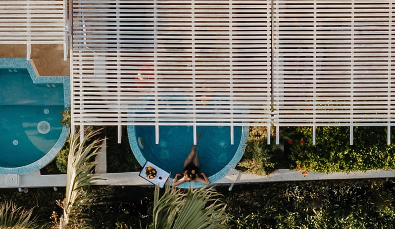 Garden Studio Suite with Whirlpool