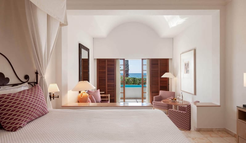 Garden Studio Suite with Whirlpool