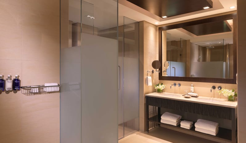 Deluxe Family Lagoon Access