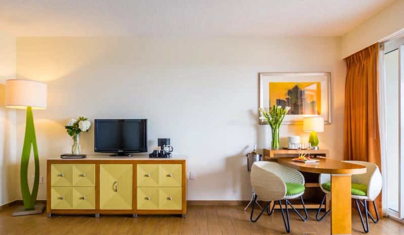 Sun Club Deluxe Ocean View