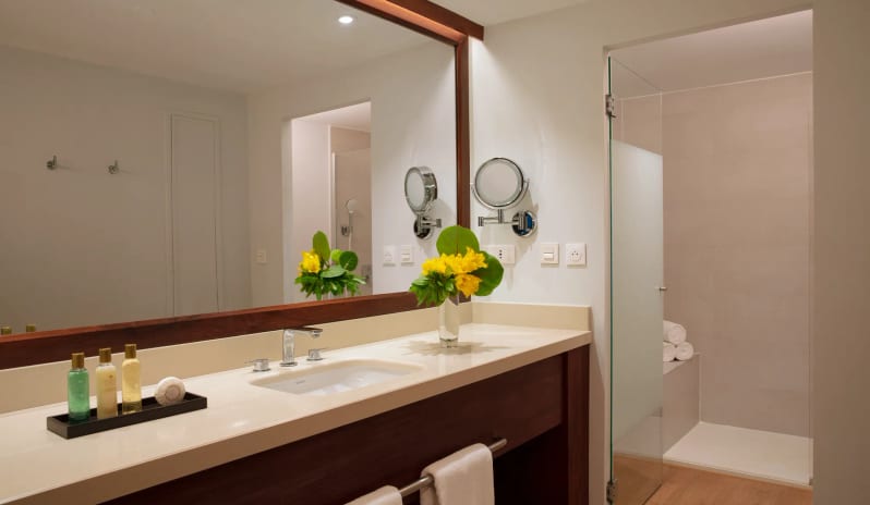 Preferred Club Junior Suite Marina View