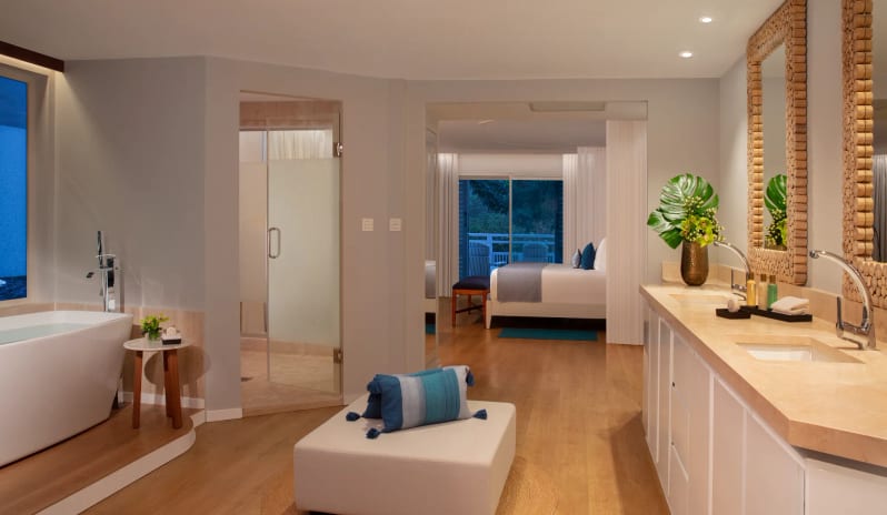 Preferred Club Presidential Swim Out Suite