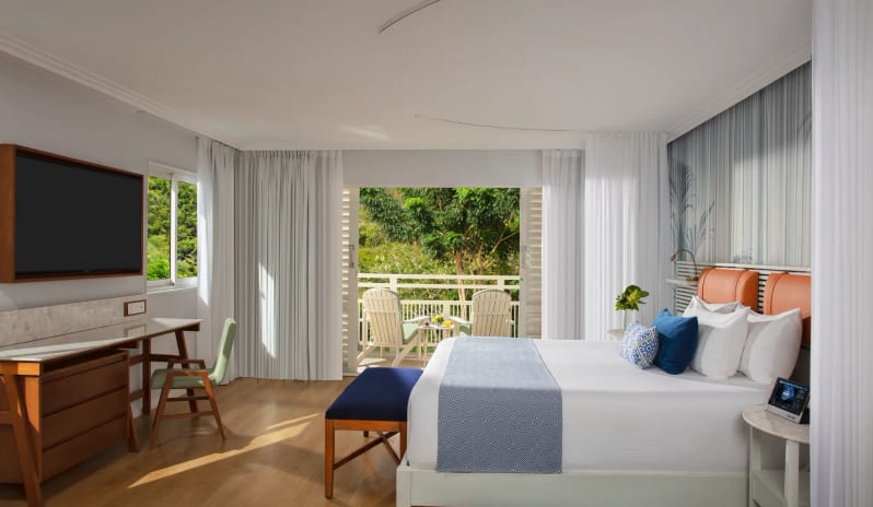 Preferred Club Presidential Swim Out Suite